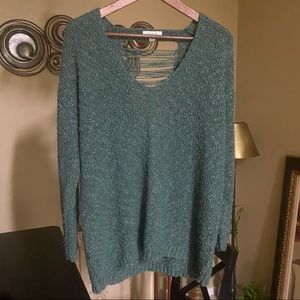Taylor & Sage Green Medium Sweater